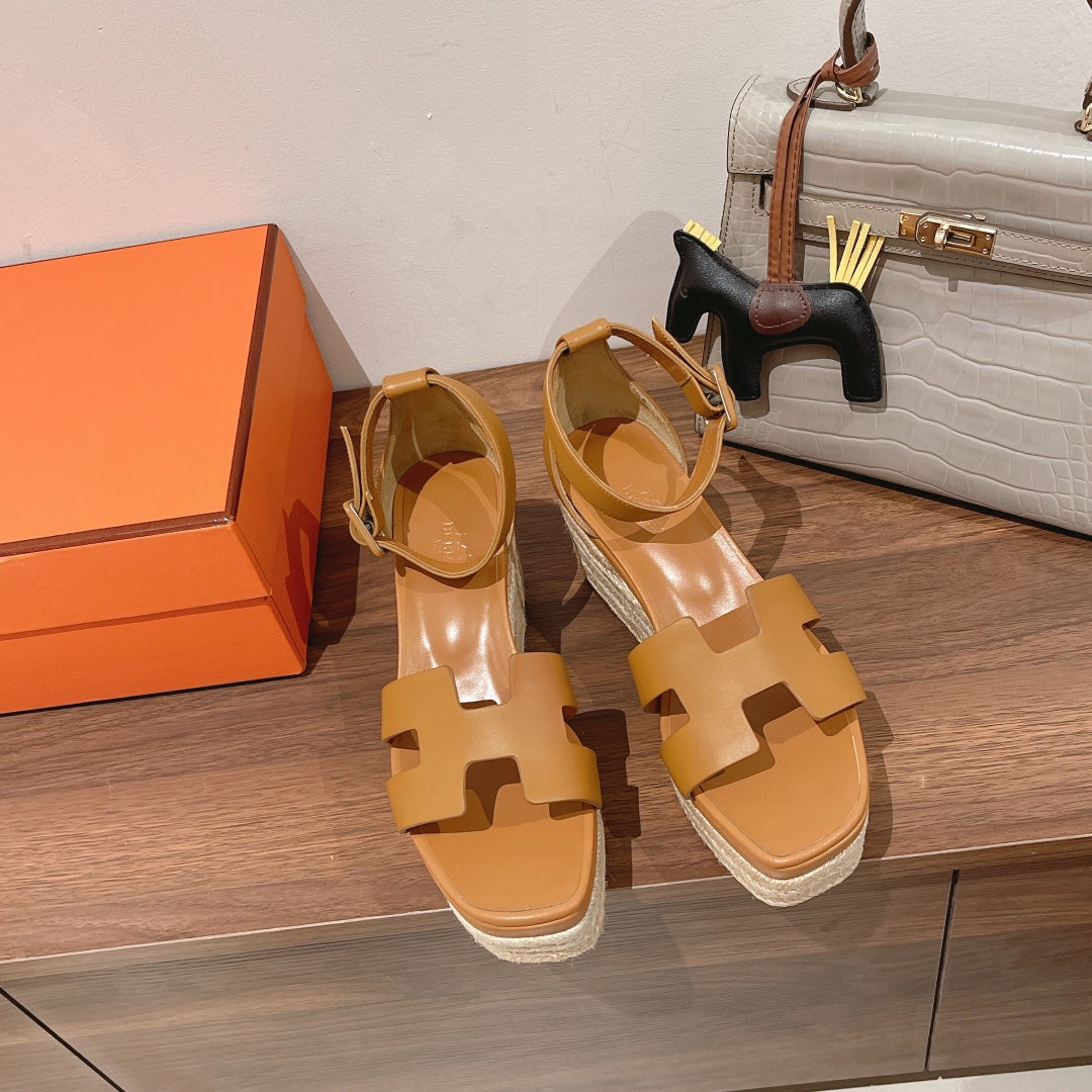 HM Stylish Sandals - Comfortable Summer Footwear