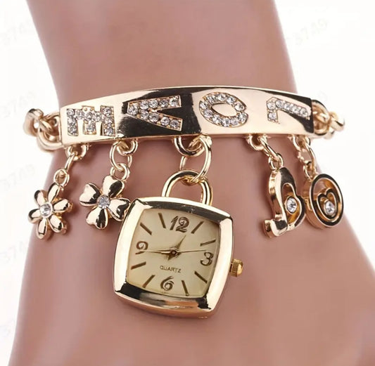 Bracelet de montre décontracté en acier inoxydable pour fille, bracelet de montre pour fille, bracelet de montre de luxe avec cœur, style amour, bracelet en strass, cadeau de Noël et du Nouvel An