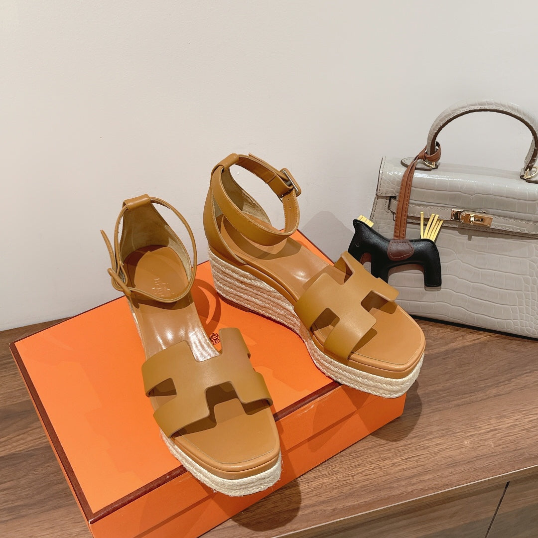 HM Stylish Sandals - Comfortable Summer Footwear