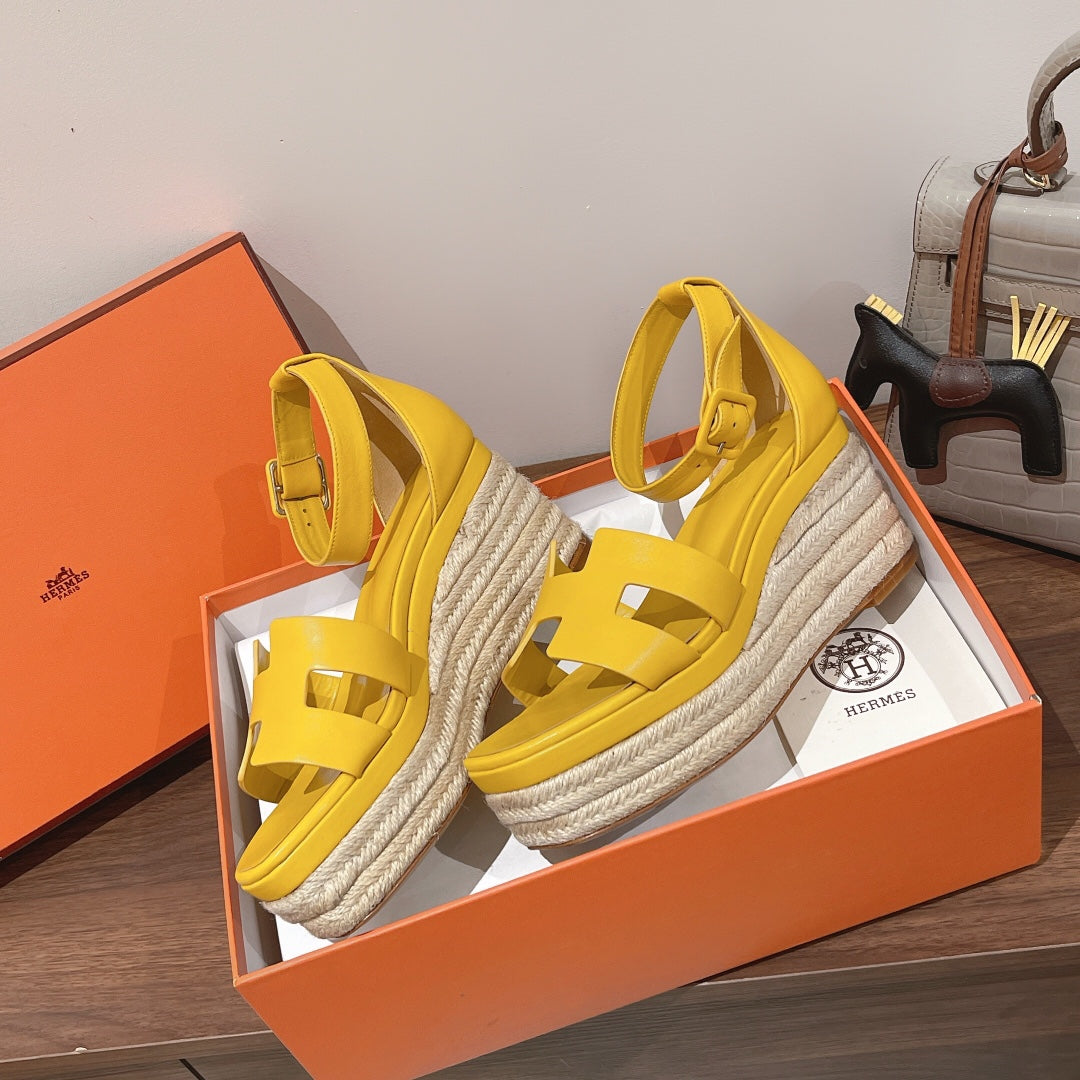 HM Stylish Sandals - Comfortable Summer Footwear