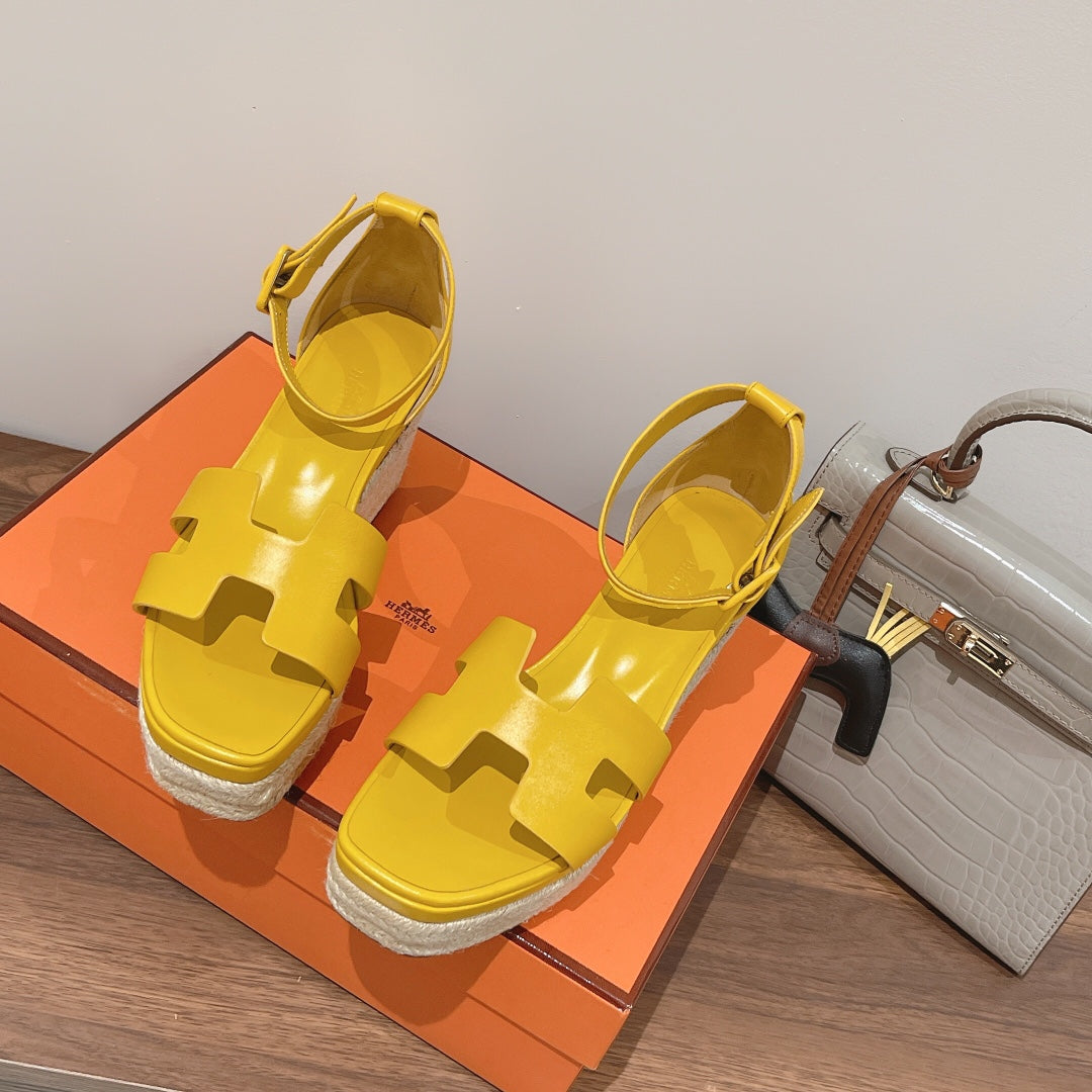 HM Stylish Sandals - Comfortable Summer Footwear