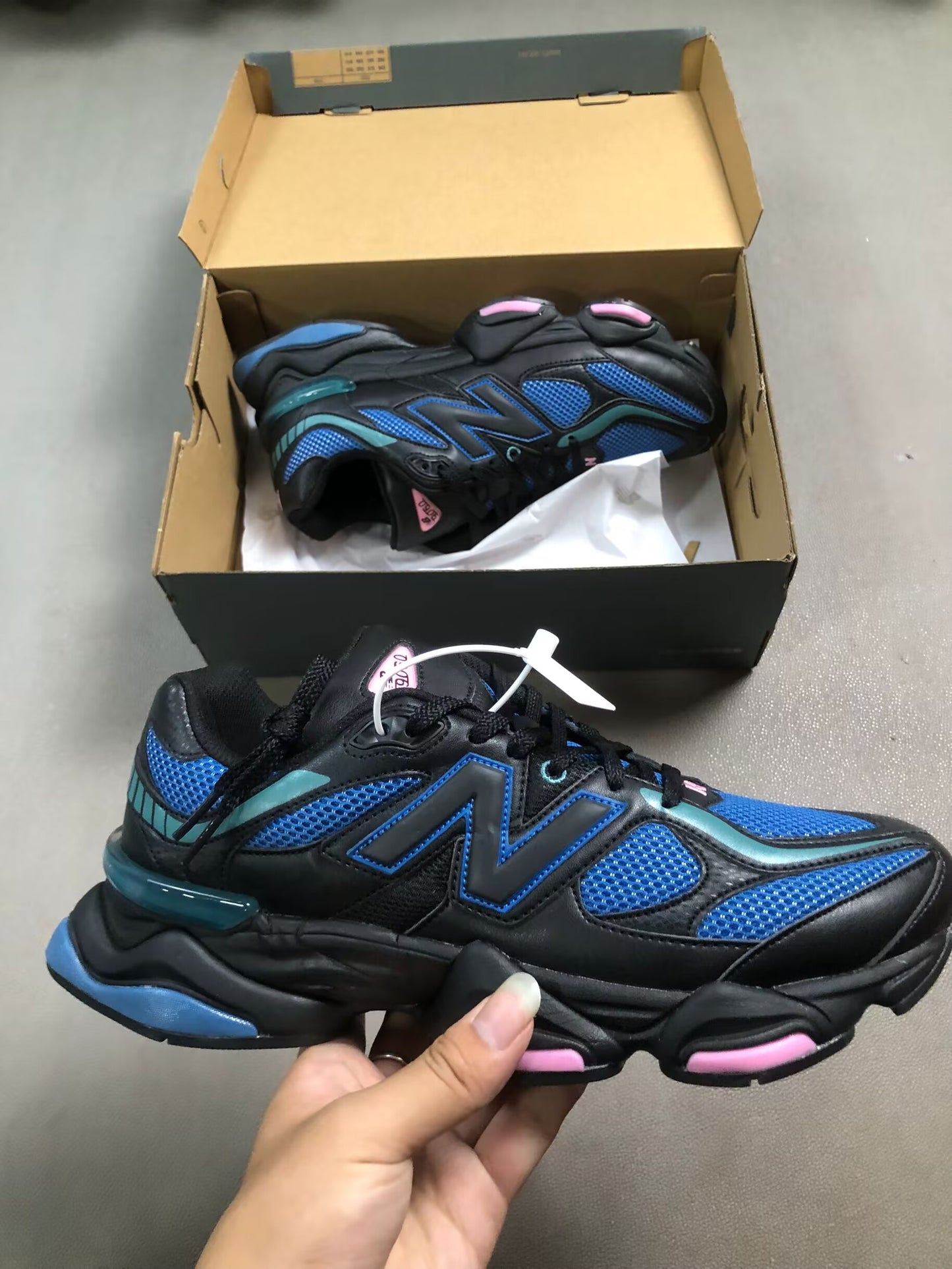 Original Premium Sneakers 39% Off, for today + free shipping- Ultimate Comfort & Style