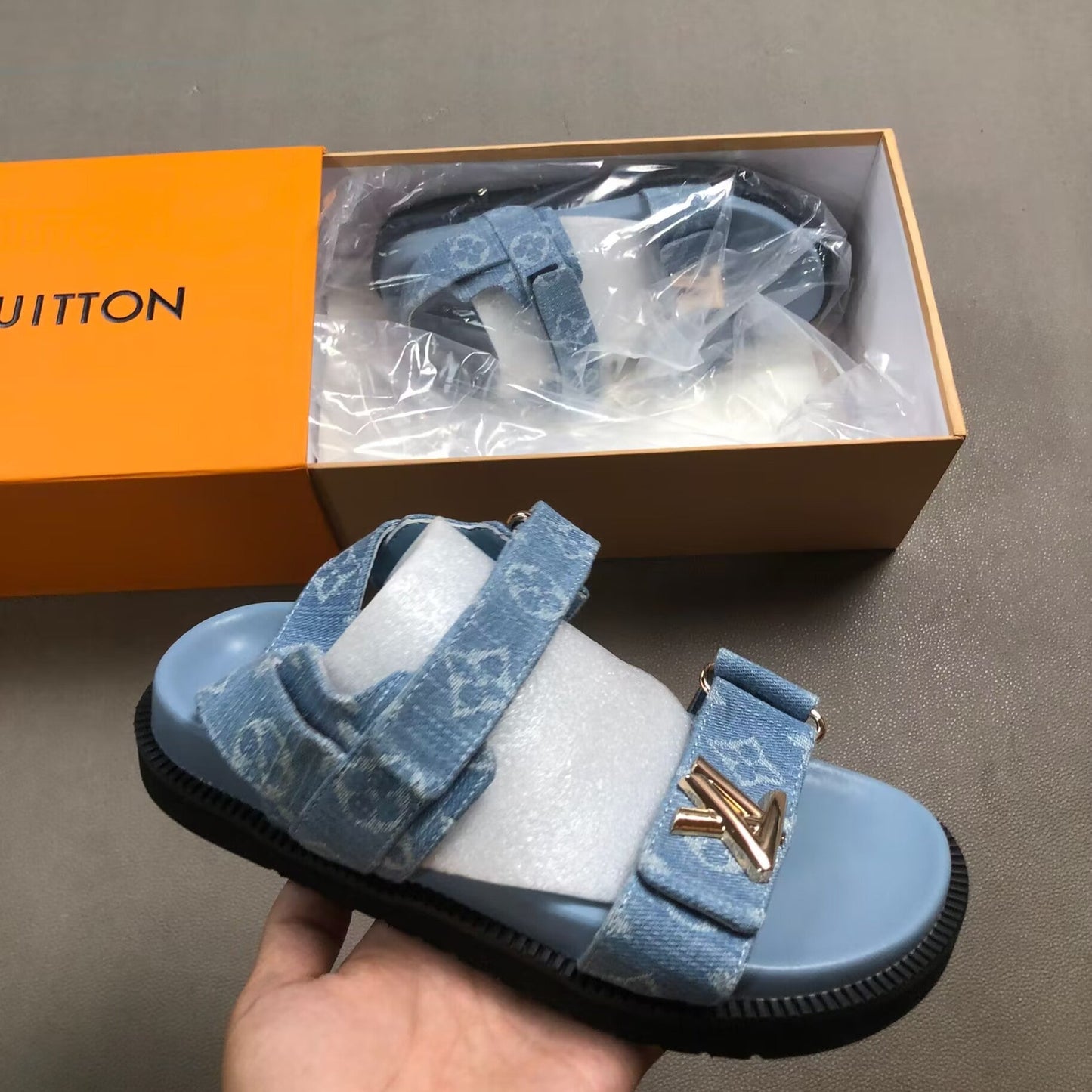 Premium LV sunset flat comfort Sandals 73% Off